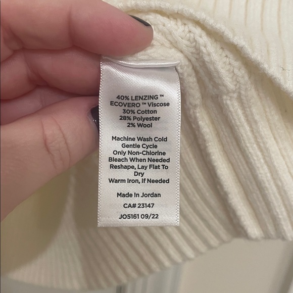 Talbots White Green Trim Drop Shoulder Cable Knit Sweater Vest - Picture 4 of 7